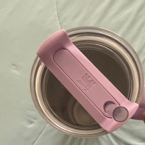 Stanley Sour Grape Insulated Travel Tumbler with Handle - Picture 4 of 8